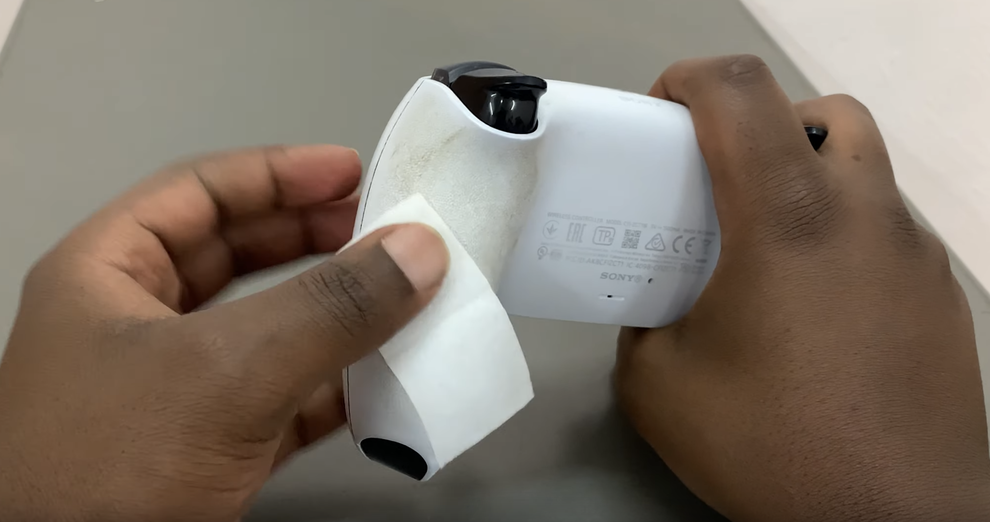 How To Clean Your PS5 Controller….and Keep It Clean!