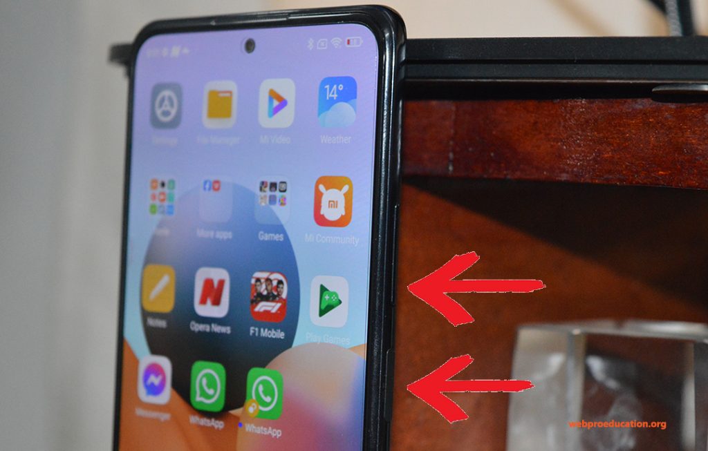 how to take a screenshot on Redmi note 10 pro