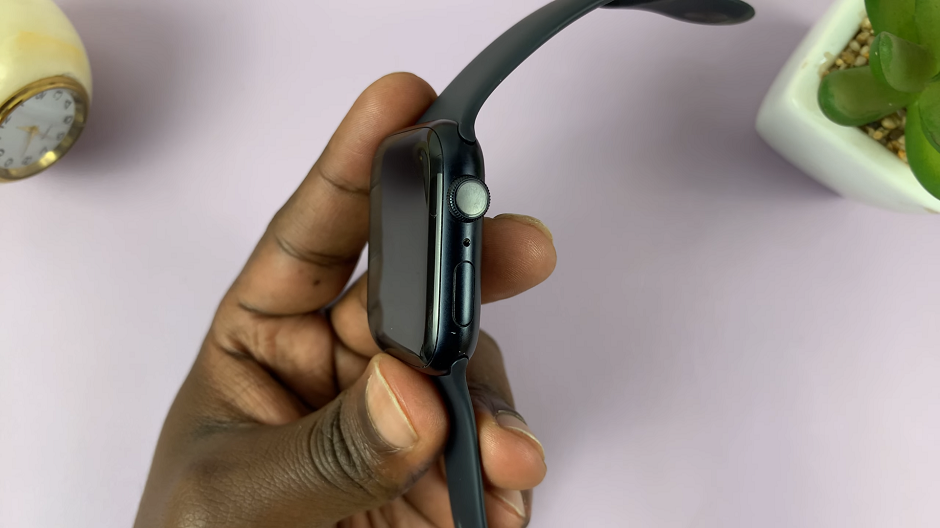 Apple Watch Buttons