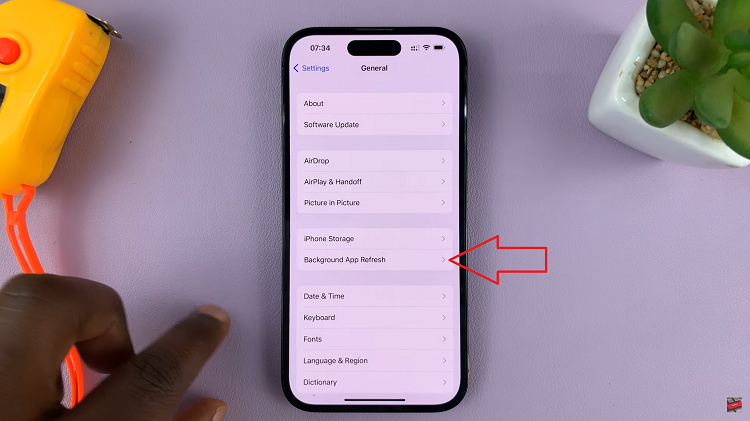  Enable & Disable 'Background App Refresh' On iPhone