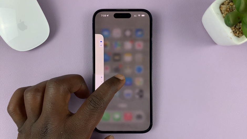 Multitasking Mode Gesture On iPhone