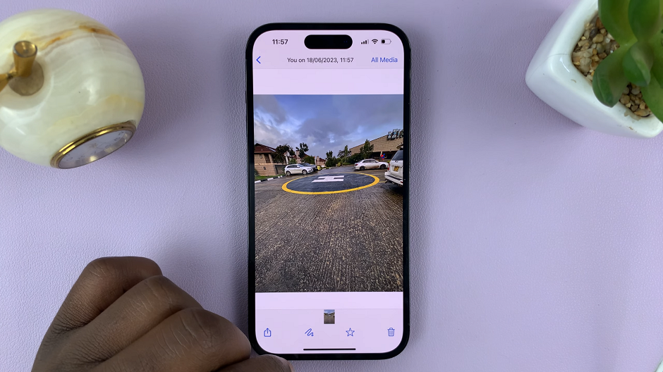 How To Send High Quality Photos via WhatsApp On iPhone