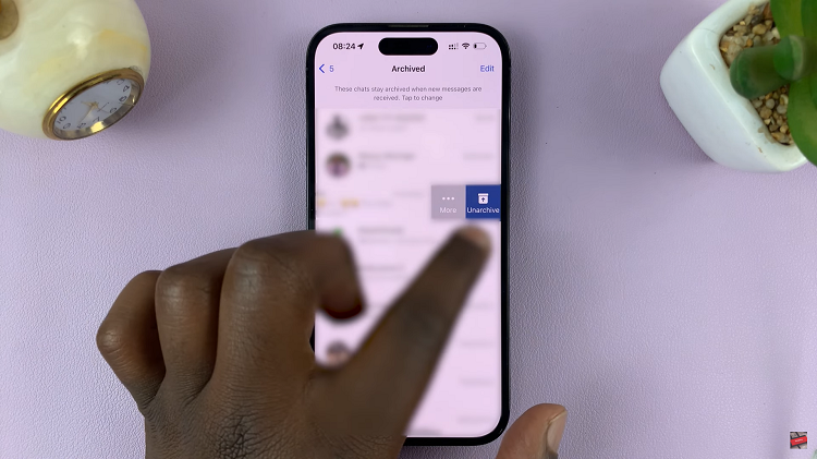 How To Archive & Unarchive WhatsApp Chats On iPhone