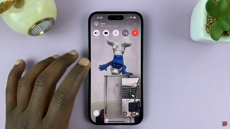 How To Capture Live Photos On FaceTime Call