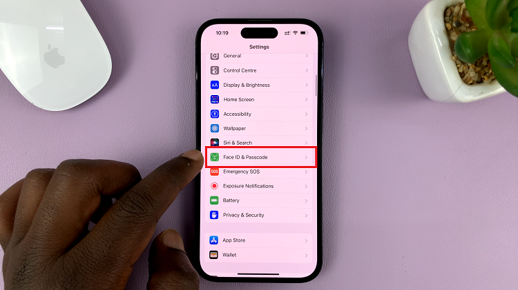 How To Disable USB Accessories On iPhone Lock Screen