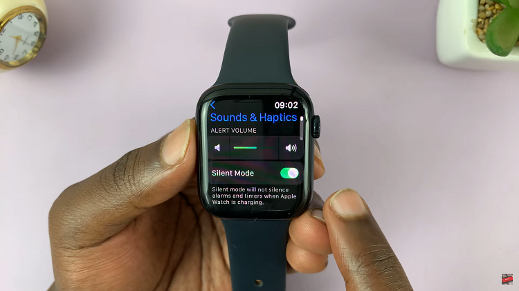 How To Enable & Disable Silent Mode On Apple Watch