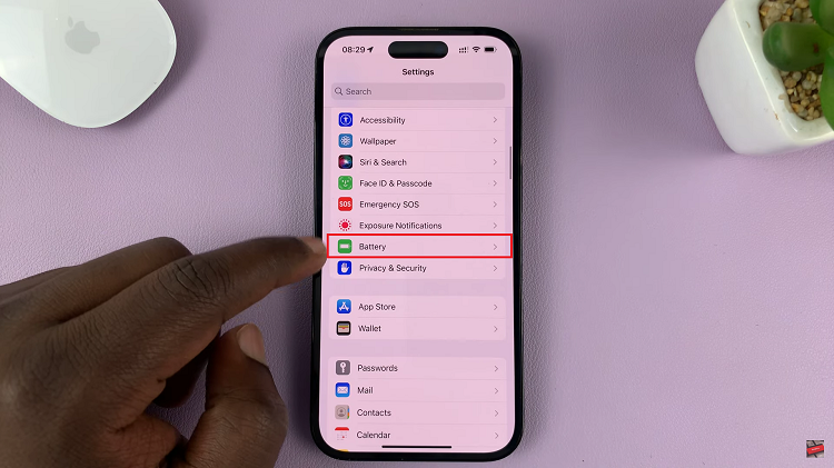 How To Enable Low Power Mode On iPhone
