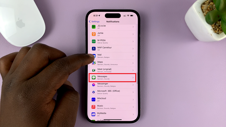 How To Hide Messages From Lock Screen On iPhone