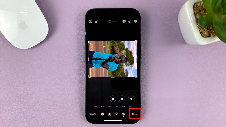 How To Rotate a Photo On iPhone