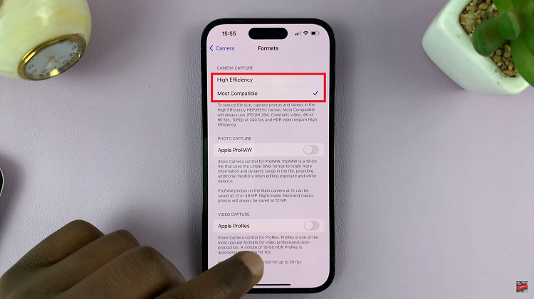 How To Take JPEG Photos With Your iPhone