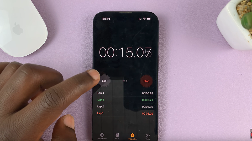 How To Use Stop Watch On iPhone How To Use Stop Watch On iPhone