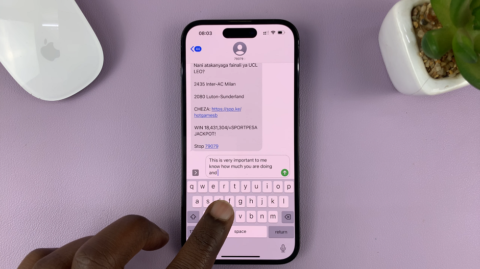 No Predictive Text On iPhone Keyboard