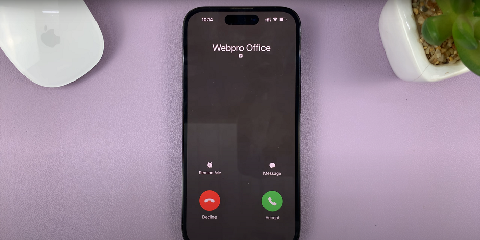 'Reply With Message' From Your iPhone Lock Screen