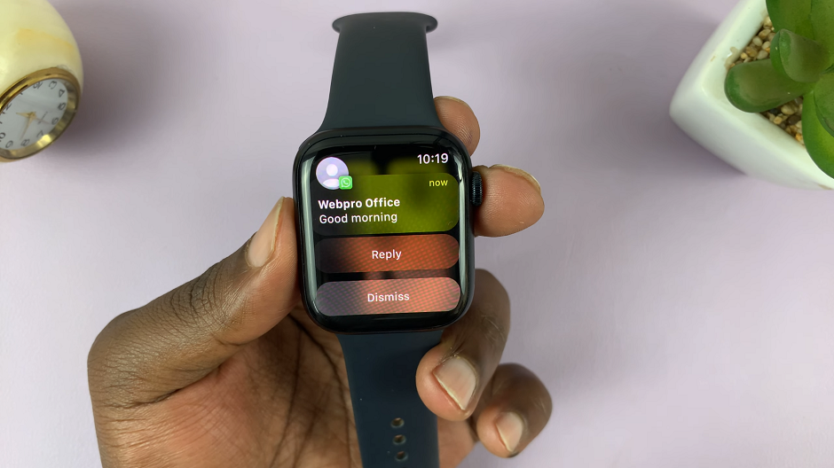 How To Read WhatsApp Messages On Your Watch