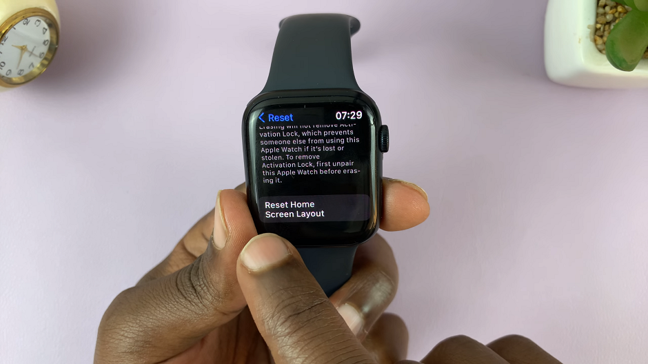 Reset Home Screen Layout On Apple Watch