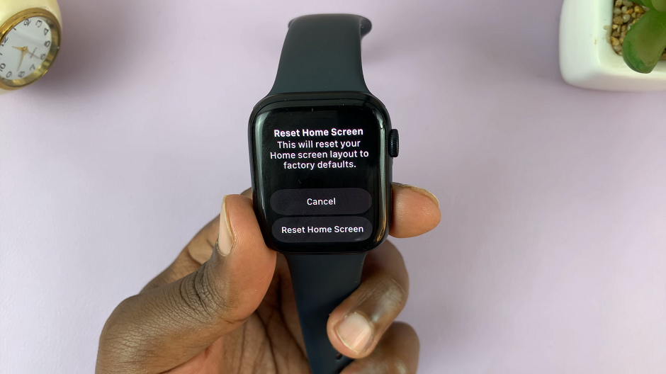 How To Reset Home Screen Layout On Apple Watch