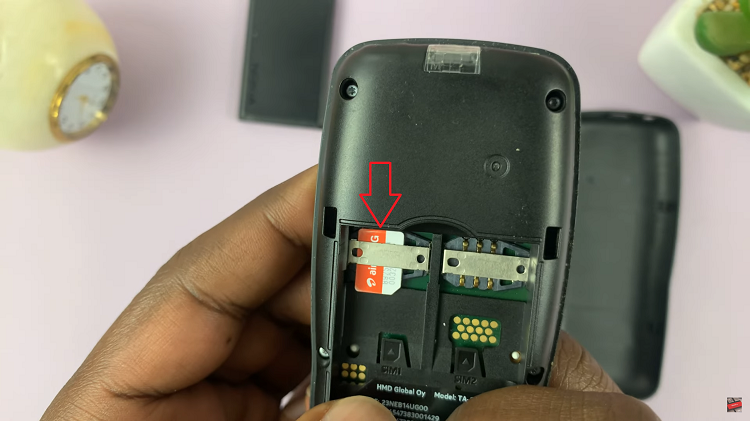 Insert Nano SIM Card In Nokia Phones