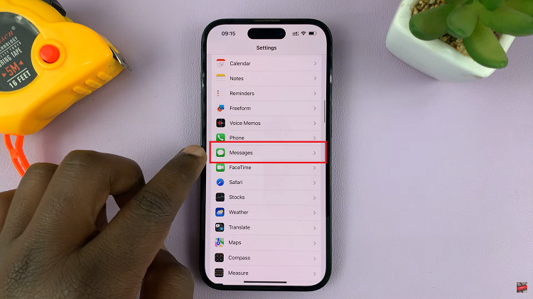Stop Siri Announcing Message Notifications On iPhone