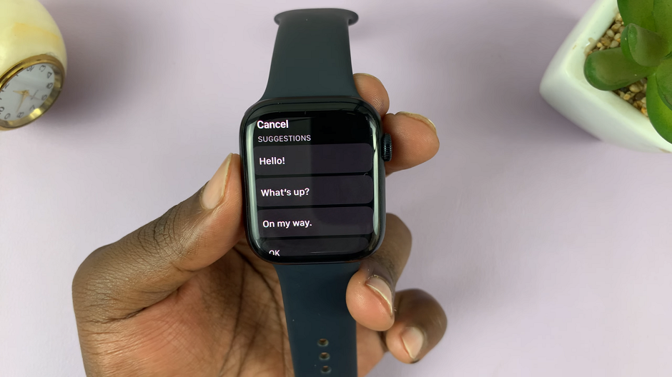 How To Reply To WhatsApp Messages On Apple Watch with Suggested Replies