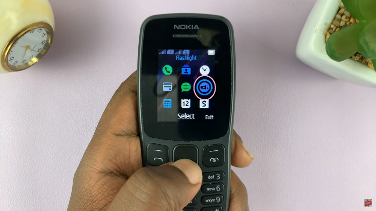Turn On Flashlight In Nokia Phones
