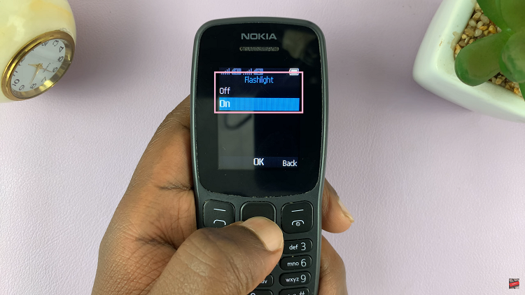 Turn On Flashlight In Nokia Phones