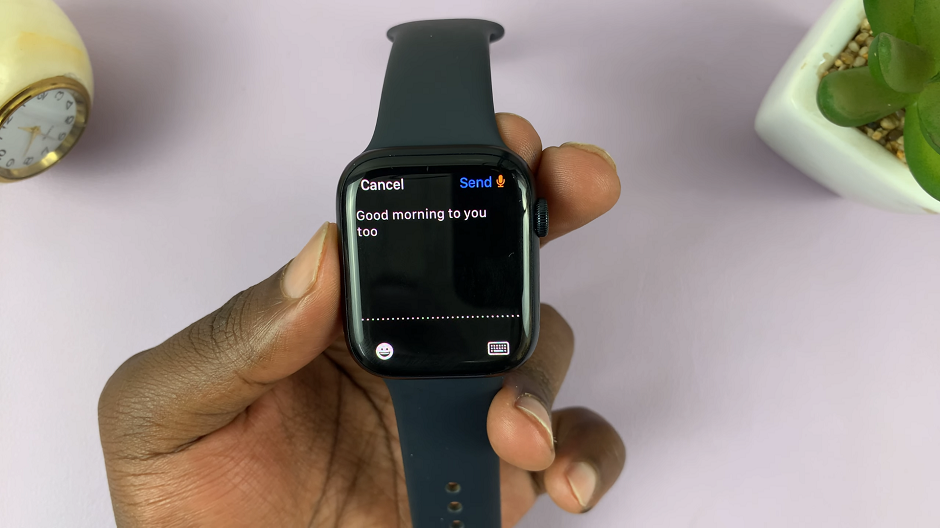 How To Reply To WhatsApp Messages On Apple Watch with Dictation