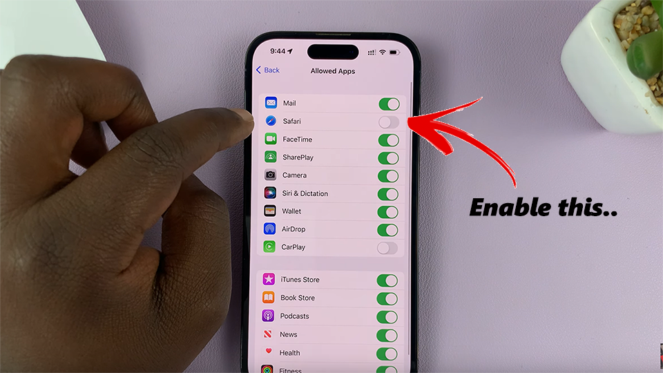 How To Get Back Missing Safari Browser Icon On iPhone How To Get Back Missing Safari Browser Icon On iPhone