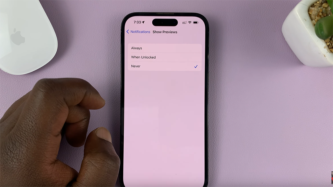 How To Hide Notification Previews On iPhone Lock Screen