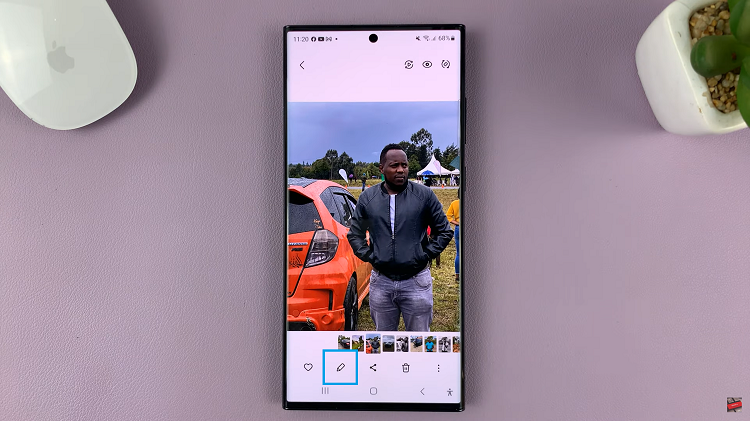Convert Colored Photo To Black & White On Your Samsung