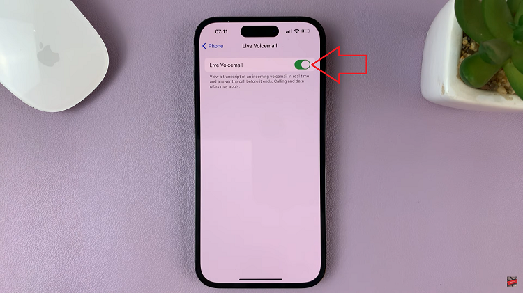 Enable Live Voicemail On iPhone