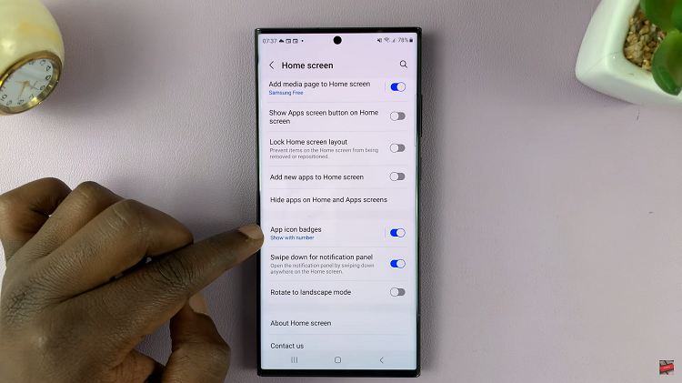 How To Enable & Disable App Badges On Samsung Galaxy S23