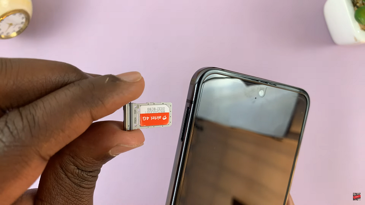 How To Insert SIM In Samsung Galaxy Z Flip 5