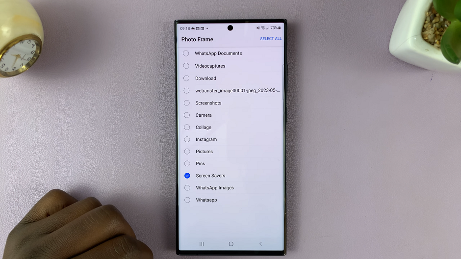 How To Create a Screensavers Album On Samsung Galaxy S23, S23+ and S23 Ultra