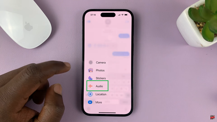 Send Audio Messages On iOS 17