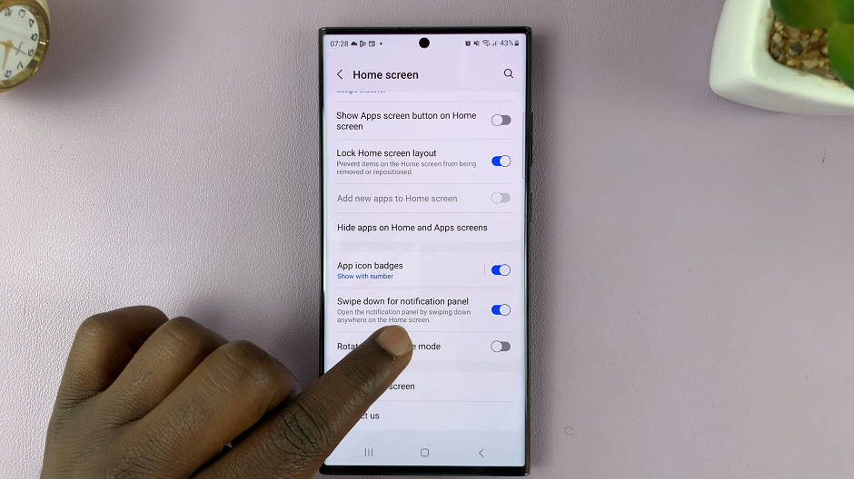 Enable Swipe Down To Open Notifications Panel On Samsung Galaxy S23, S23+ and S23 Ultra