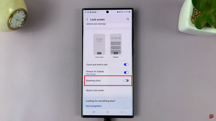 Turn Roaming Clock ON & OFF On Samsung Galaxy S23s