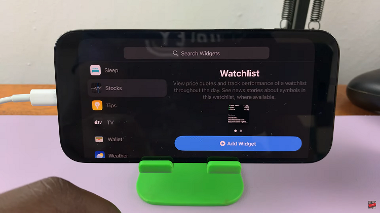 Use Stand By Mode On iPhone