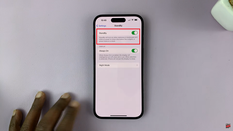 Use Stand By Mode On iPhone