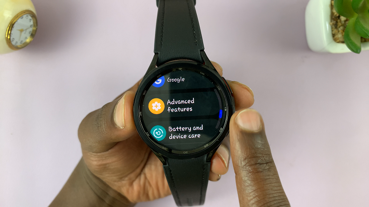 How To Enable & Disable Disconnection Alerts On Samsung Galaxy Watch 6 /6 Classic