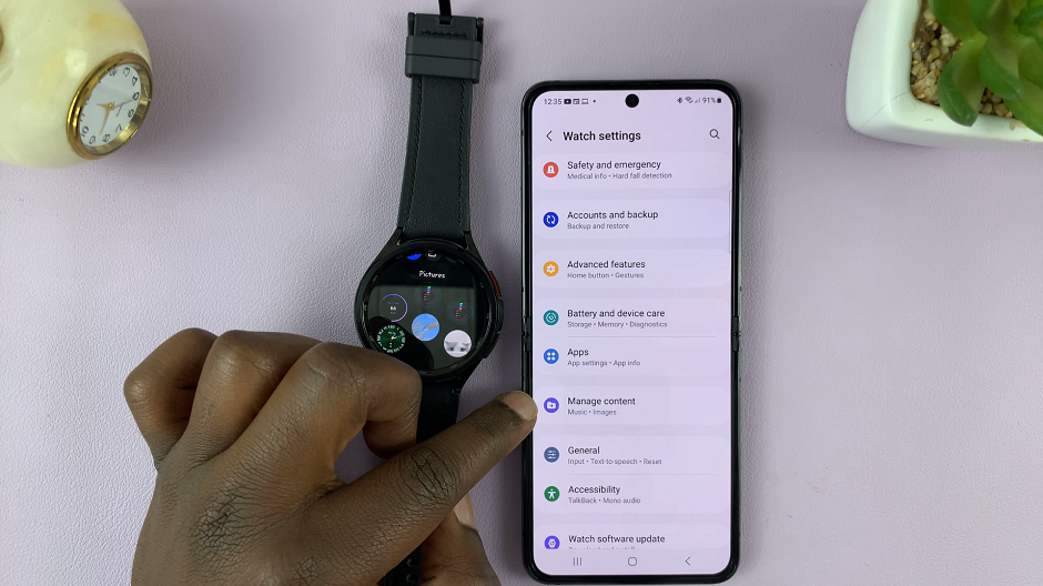 Manage Content On Watch6 and Watch6 Classic