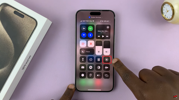 Record Screen On iPhone 15 & iPhone 15 Pro