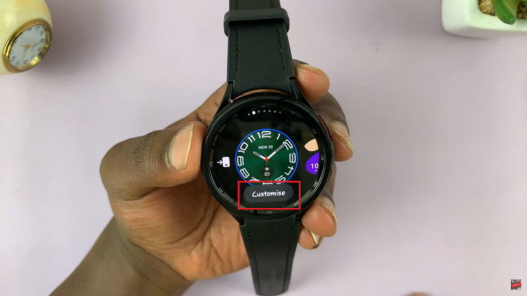 See Battery Percentage On Watch Face Of Samsung Galaxy Watch 6