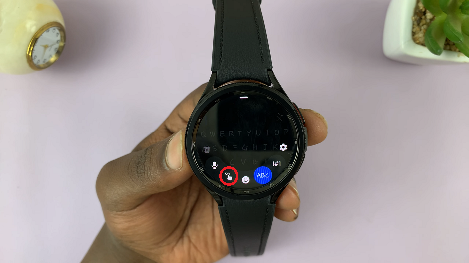Swipe To Type On Samsung Galaxy Watch 6 and 6 Classic