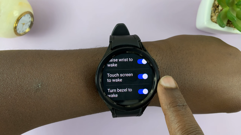 How To Enable 'Touch To Wake Screen' On Samsung Galaxy Watch 6/6 Classic