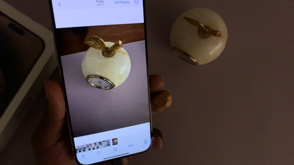 How To Switch Camera To Night Mode On iPhone 15 & iPhone 15 Pro How To Switch Camera To Night Mode On iPhone 15 & iPhone 15 Pro