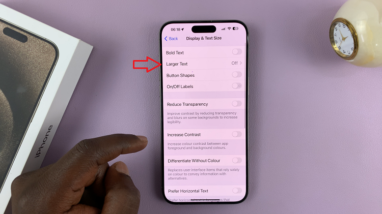 How To Change Font Size On iPhone 15 & iPhone 15 Pro