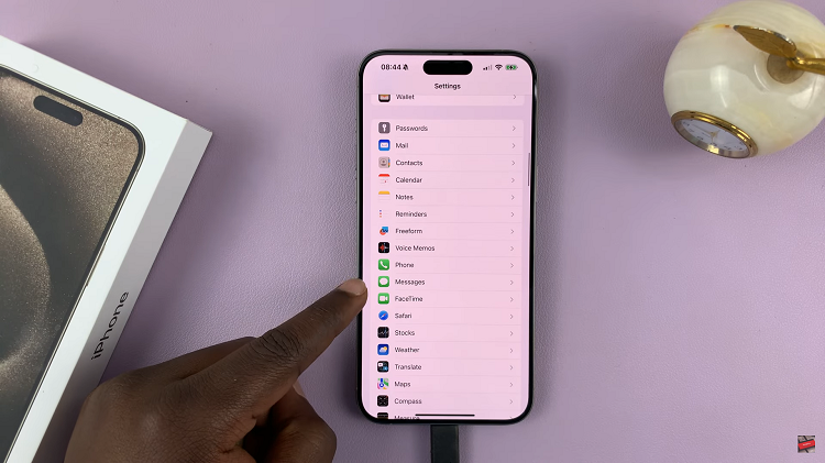 How To Turn Read Receipts For Messages ON & OFF On iPhone 15 & iPhone 15 Pro