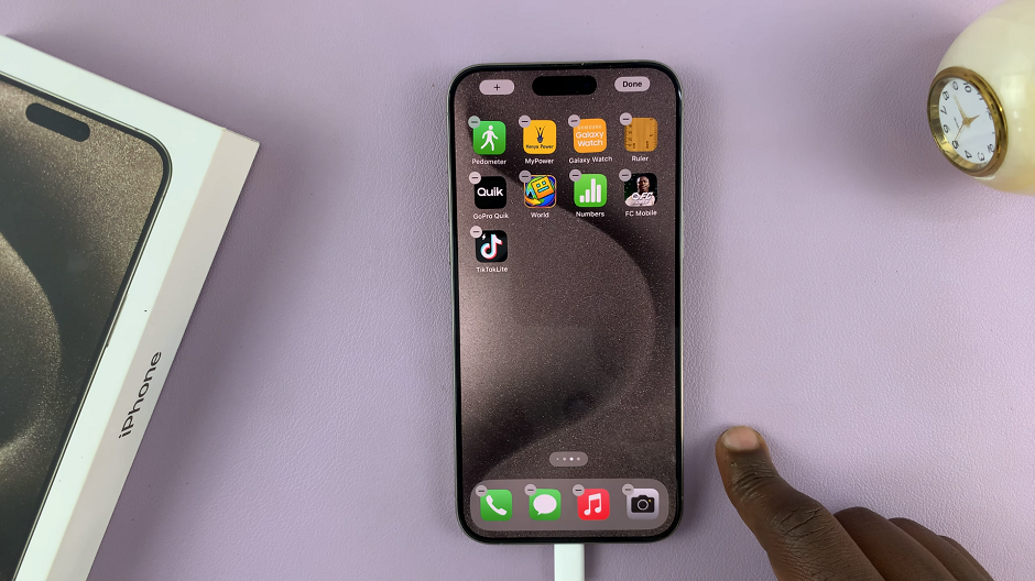 How To Create a Home Screen Page On iPhone 15 & iPhone 15 Pro