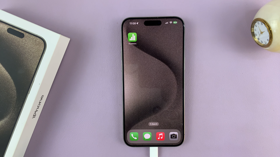 How To Add a Home Screen Page On iPhone 15 & iPhone 15 Pro