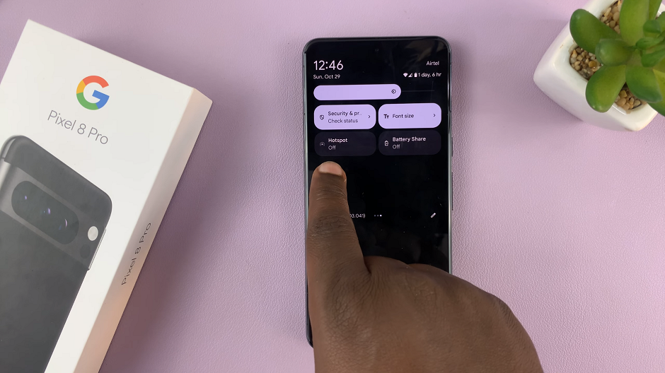 Hotspot Shortcut On Google Pixel 8 & Pixel 8 Pro